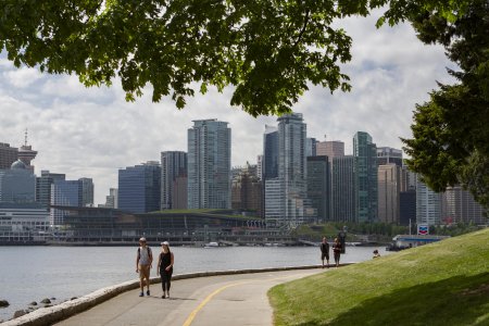 De Skyline van Vancouver vanuit Stanly park